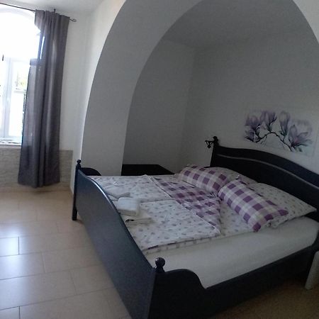 Vivi Studio Apartments Mali Lošinj Kamer foto