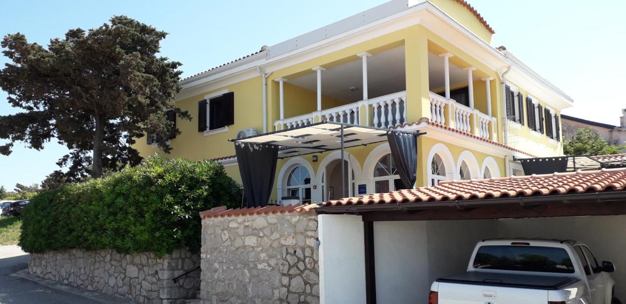 Vivi Studio Apartments Mali Lošinj Buitenkant foto