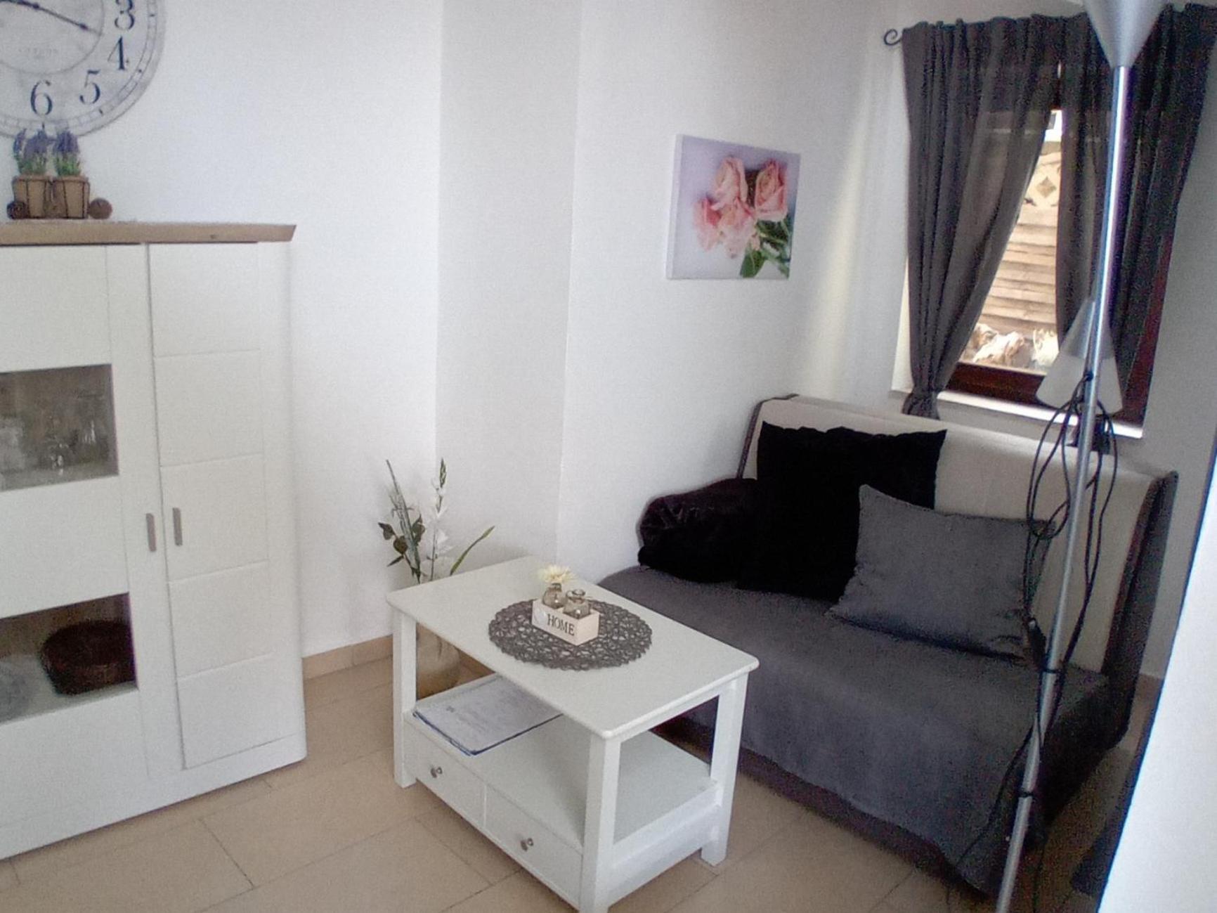 Vivi Studio Apartments Mali Lošinj Buitenkant foto